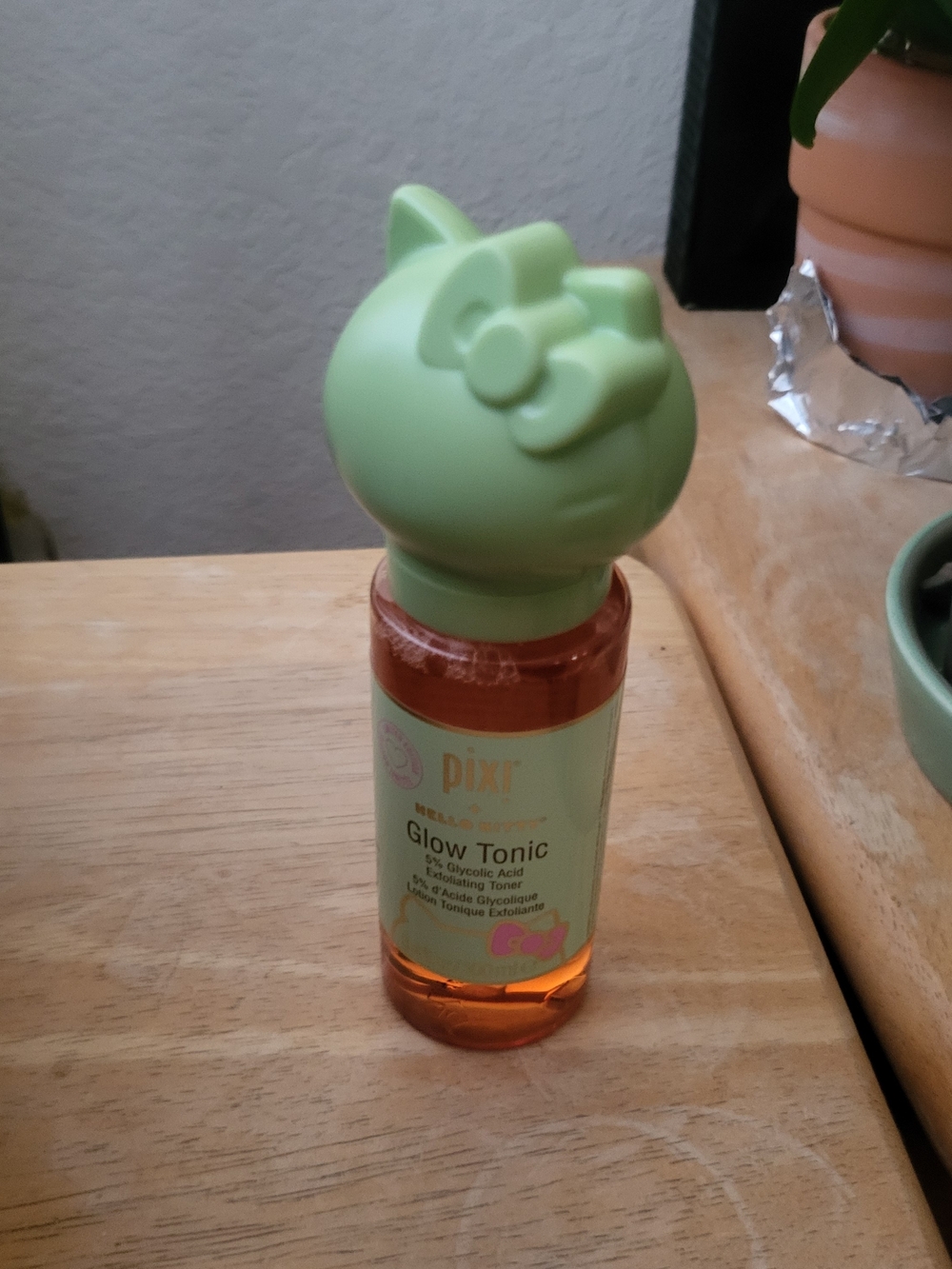 pixi Hello Kitty Glow Tonic, New